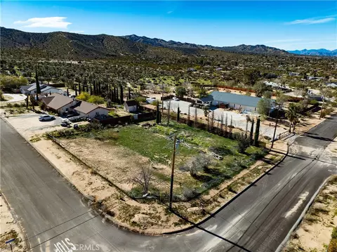 7516 Hilton, Yucca Valley, CA 92284