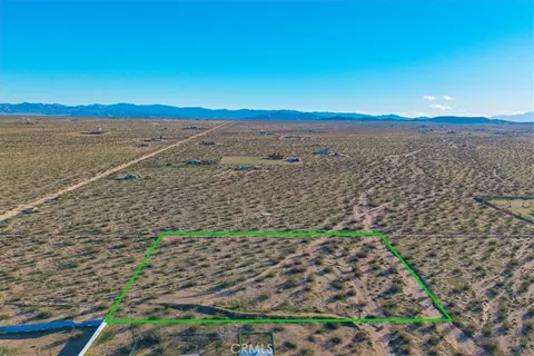 1234 Sun Ter, Landers, CA 92285 photo 13