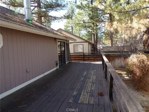 Exterior - 441 Angeles, Big Bear City, CA 92314 photo 5 of 6