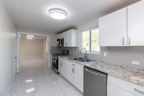 Kitchen - 107 Walnut, Needles, CA 92363 photo 2 of 3