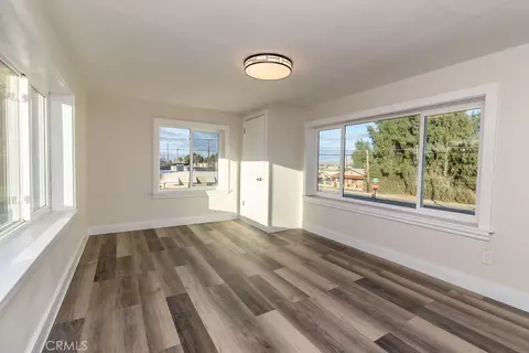 Living - 107 Walnut, Needles, CA 92363 photo 5 of 6