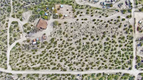 View/Area - 10219 N Star Trl, Morongo Valley, CA 92256 photo 6 of 12
