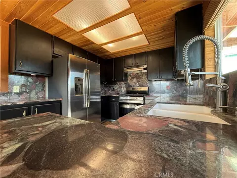 Kitchen - 10219 N Star Trl, Morongo Valley, CA 92256 photo 1 of 1