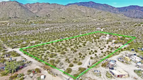 View/Area - 10219 N Star Trl, Morongo Valley, CA 92256 photo 3 of 12