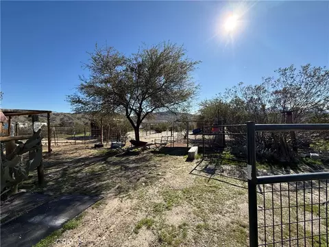Exterior - 10219 N Star Trl, Morongo Valley, CA 92256 photo 14 of 24