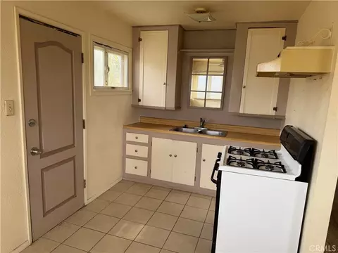 6676 Pine, Twentynine Palms, CA 92277