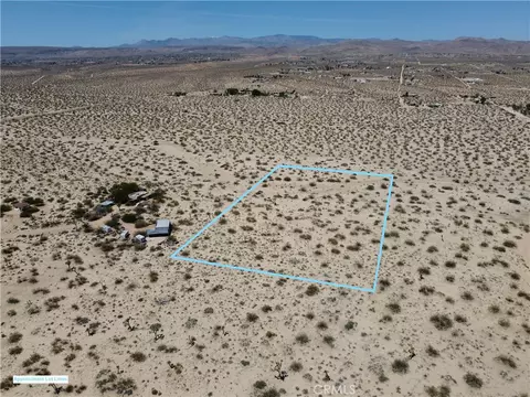0 Amargo Rd, Landers, CA 92285 photo 3