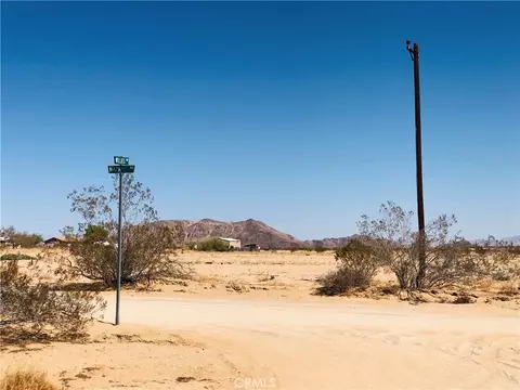 2 Napa Way, Landers, CA 92285 photo 5