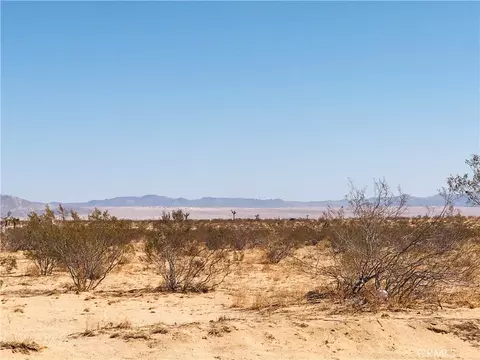 2 Napa Way, Landers, CA 92285 photo 3