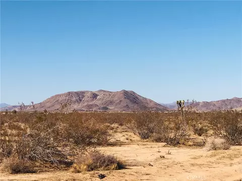 2 Venus St, Joshua Tree, CA 92252