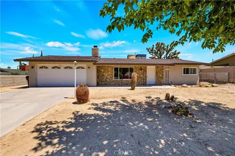 7599 Joshua Ln, Yucca Valley, CA 92284