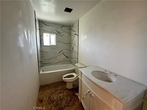 Bath - 329 Chestnut, Needles, CA 92363 photo 1 of 2