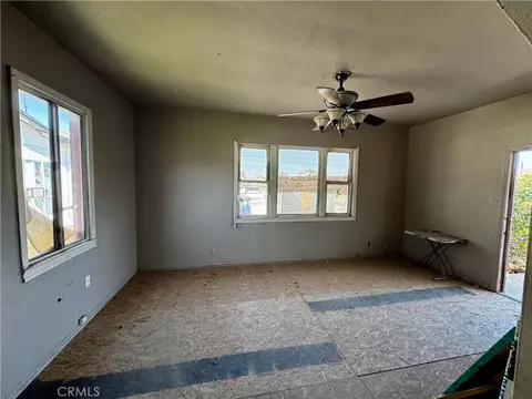 Living - 329 Chestnut, Needles, CA 92363 photo 2 of 5