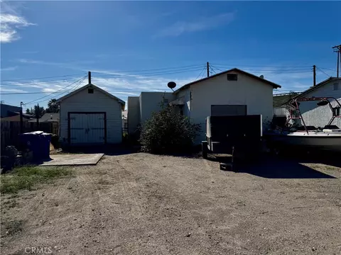 Exterior - 329 Chestnut, Needles, CA 92363 photo 4 of 7