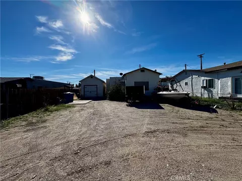 Exterior - 329 Chestnut, Needles, CA 92363 photo 5 of 7