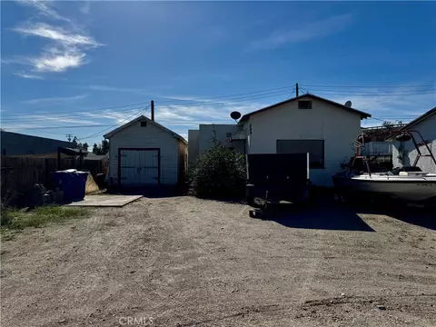 Exterior - 329 Chestnut, Needles, CA 92363 photo 6 of 7