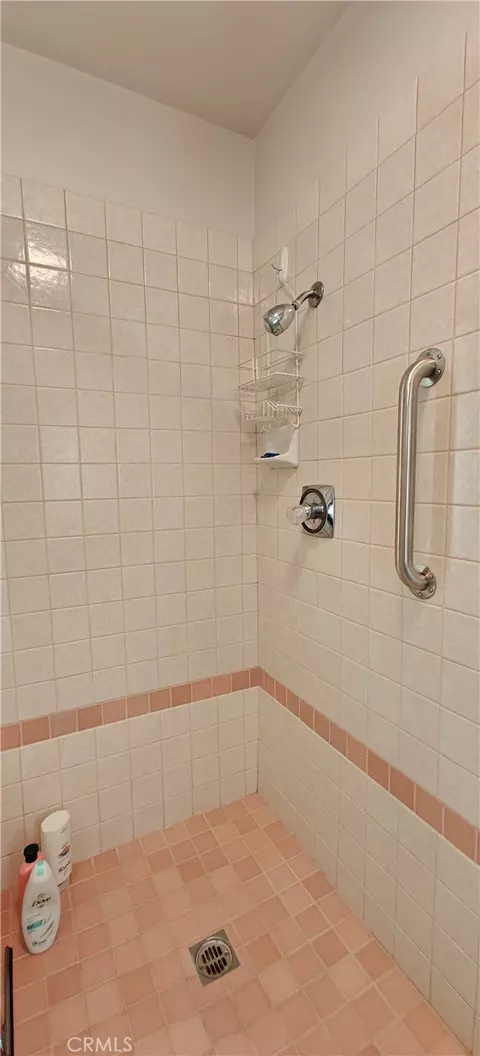 Bath - 6144 Carodean, Twentynine Palms, CA 92277 photo 2 of 10