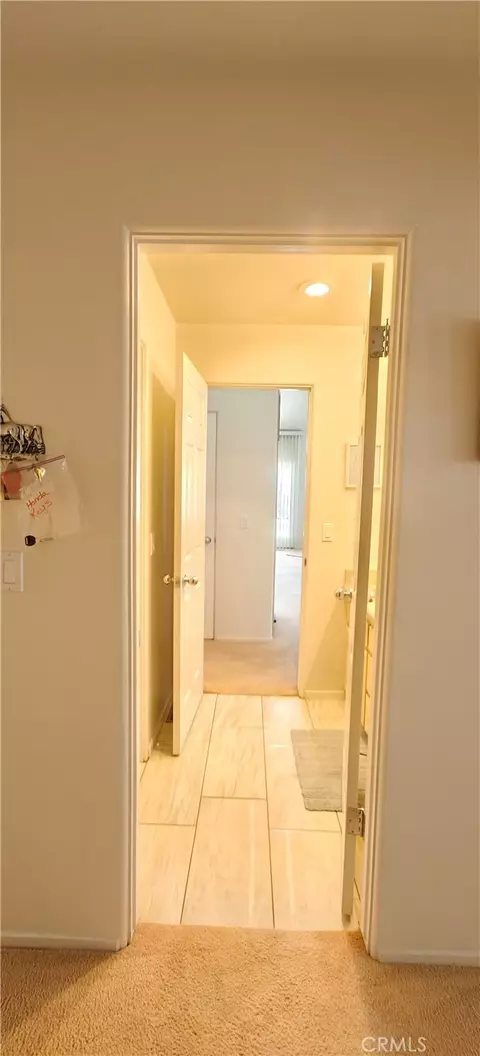 Entry Way - 6144 Carodean, Twentynine Palms, CA 92277 photo 8 of 9