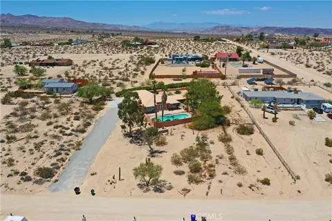 View/Area - 6144 Carodean, Twentynine Palms, CA 92277 photo 5 of 6