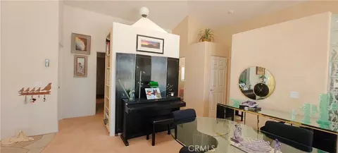 Entry Way - 6144 Carodean, Twentynine Palms, CA 92277 photo 5 of 9