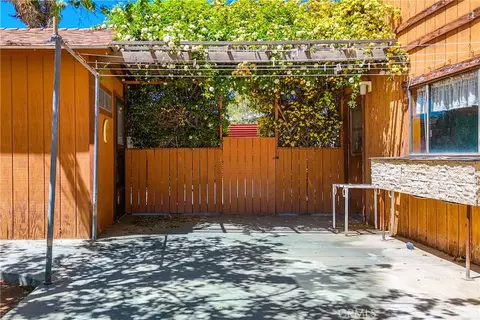 Exterior - 1010 Wamego, Yucca Valley, CA 92284 photo 14 of 25