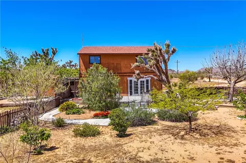 Exterior - 1010 Wamego, Yucca Valley, CA 92284 photo 2 of 25