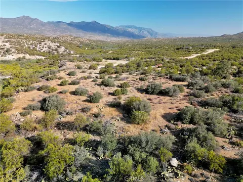 75230 Palm Canyon Dr, Pinyon Pines, CA 92561