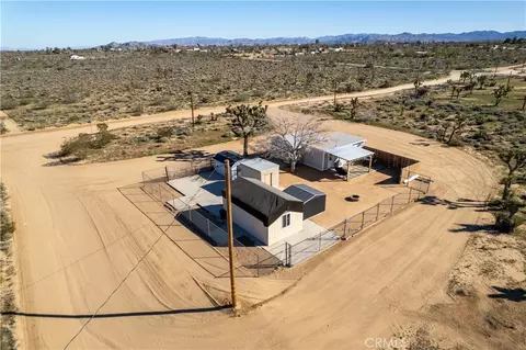 View/Area - 3220 Sage, Yucca Valley, CA 92284 photo 3 of 6