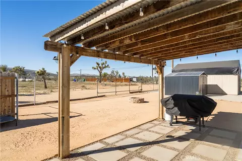 Exterior - 3220 Sage, Yucca Valley, CA 92284 photo 16 of 23