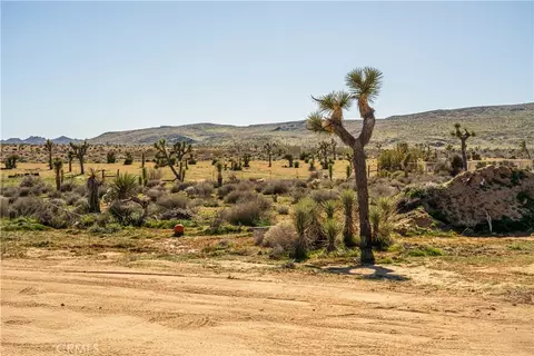 Exterior - 3220 Sage, Yucca Valley, CA 92284 photo 10 of 23