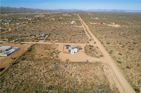 View/Area - 3220 Sage, Yucca Valley, CA 92284 photo 5 of 6
