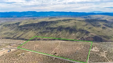 55455 Pipes Cyn, Pioneertown, CA 92268