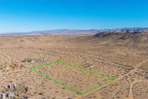 1631 Alta Ave, Landers, CA 92285 photo 8