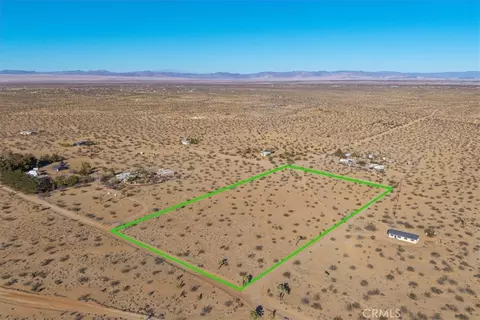 1631 Alta Ave, Landers, CA 92285