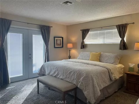 Bedroom - 61611 Alta Loma Dr, Joshua Tree, CA 92252 photo 1 of 2