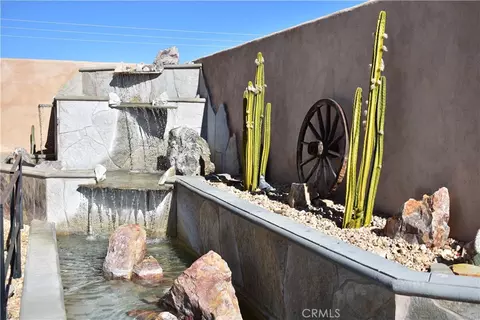 Exterior - 61611 Alta Loma Dr, Joshua Tree, CA 92252 photo 3 of 13