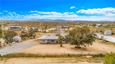 4442 Bonita, Yucca Valley, CA 92284