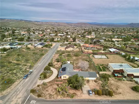 View/Area - 8747 Balsa, Yucca Valley, CA 92284 photo 10 of 10