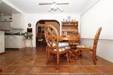 Dining - 8747 Balsa Ave, Yucca Valley, CA 92284 photo 4 of 4