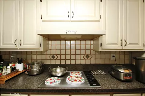 Kitchen - 8747 Balsa, Yucca Valley, CA 92284 photo 1 of 2