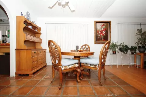 Dining - 8747 Balsa Ave, Yucca Valley, CA 92284 photo 3 of 4