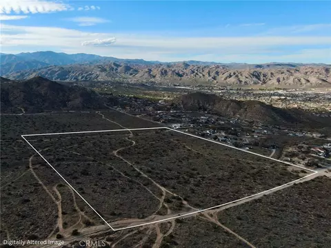56007 Golden Bee, Yucca Valley, CA 92284