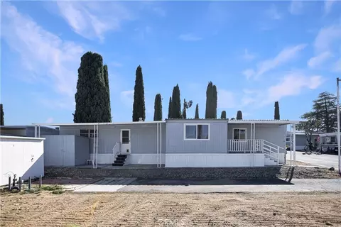 7425 Church St #25, Yucca Valley, CA 92284