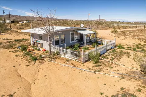 Exterior - 56617 Massachusets, Landers, CA 92285 photo 9 of 11