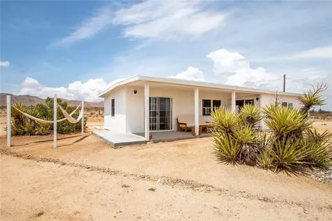 55921 Ornelas Ln, Landers, CA 92285