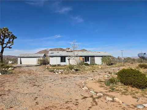 59230 Phillipi Ln, Landers, CA 92285