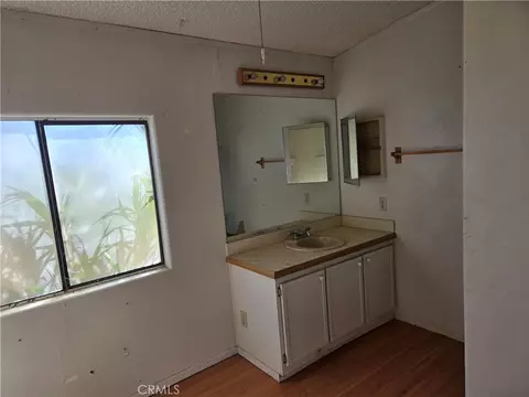 59230 Phillipi Ln, Landers, CA 92285 photo 9