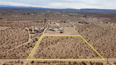 56679 Cone Blvd, Landers, CA 92285 photo 2