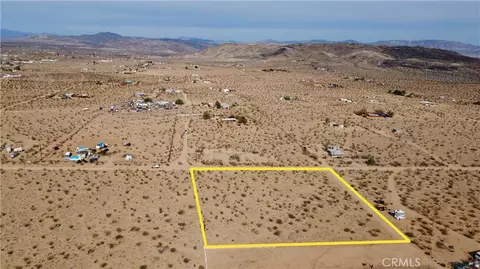56679 Cone Blvd, Landers, CA 92285 photo 6