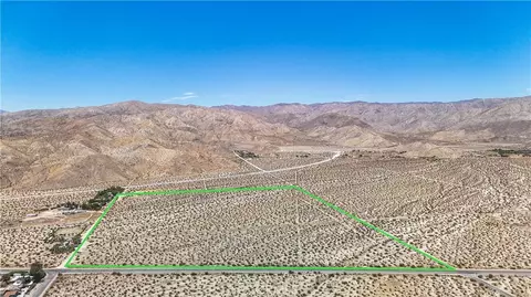 60 Dillon Rd, Sky Valley, CA 92241
